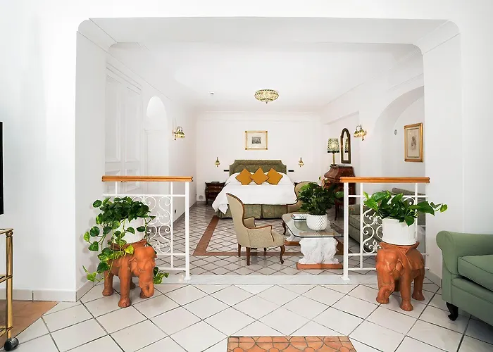 برونيلا فندق كابري