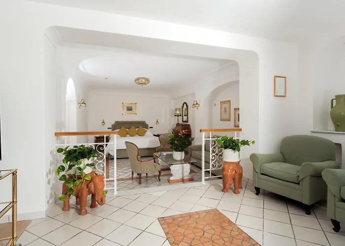 برونيلا فندق كابري