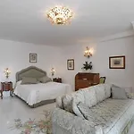 Brunella Ξενοδοχείο 5*
