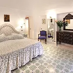 Brunella 5* Κάπρι