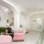 Brunella Κάπρι