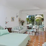 Brunella 5* Κάπρι
