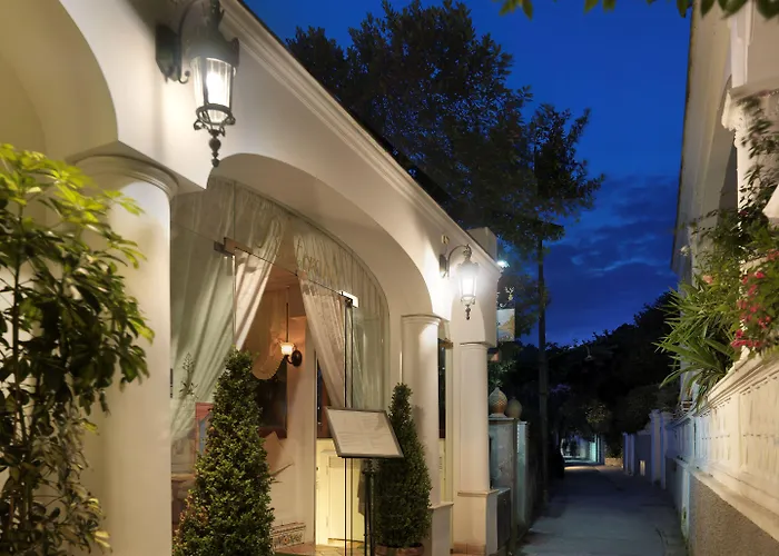 Brunella Ξενοδοχείο 5*