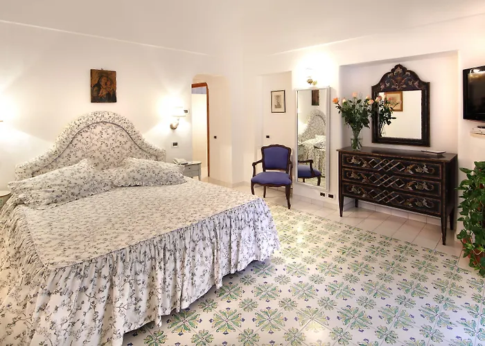 Brunella 5* קאפרי