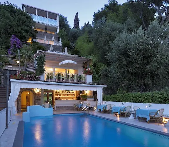 Brunella מלון קאפרי